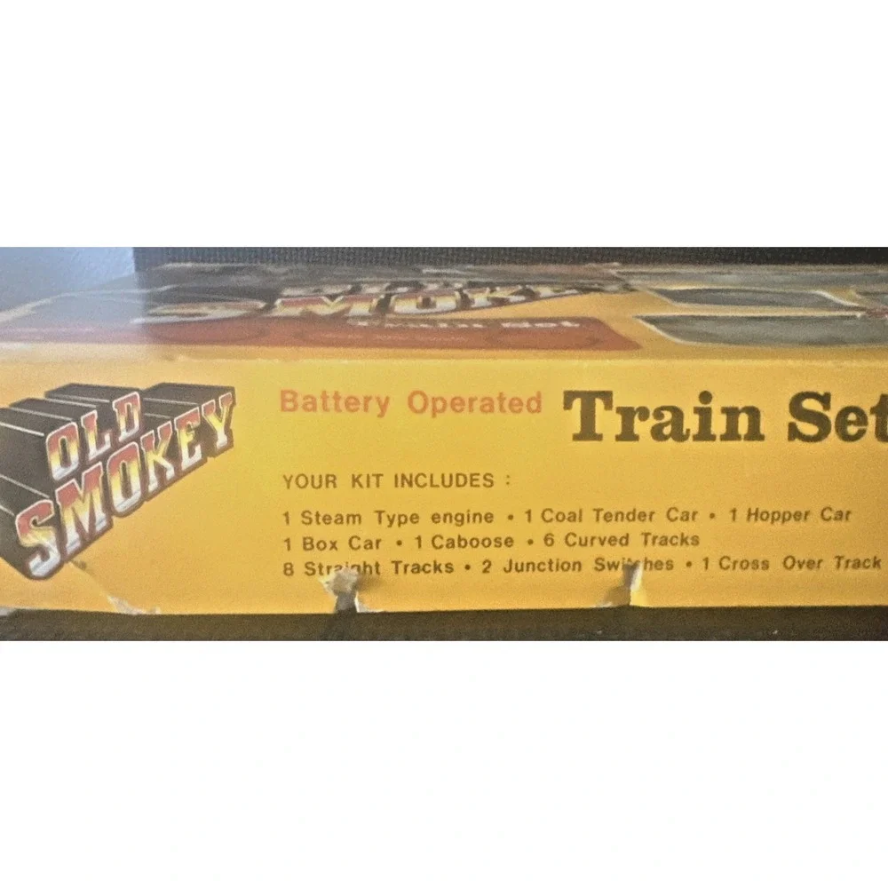 New Bright 1986 Old Smokey Battery Operated Train Set No. 2825 Made in Hong Kong